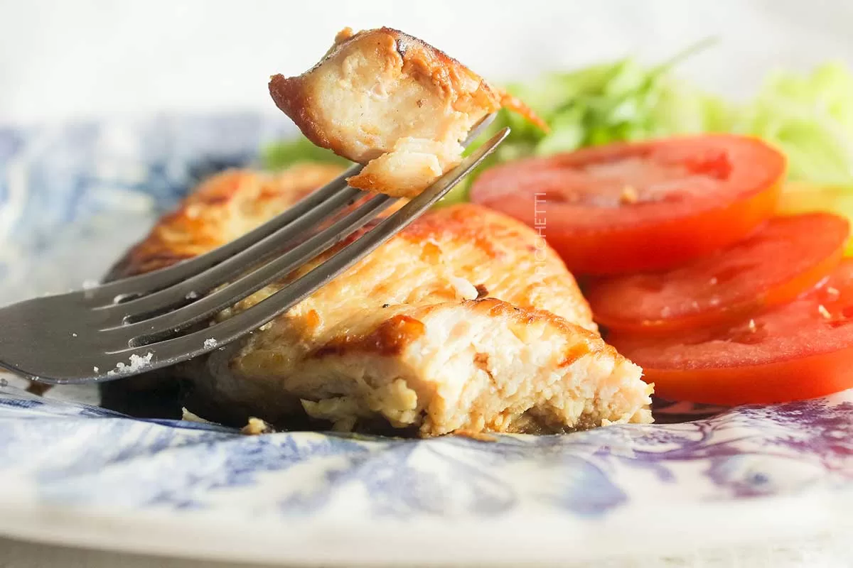 Receita de Frango Grelhado na Frigideira - aprenda a fazer esse delicioso prato, que pode ser servido no almoço e jantar da família.