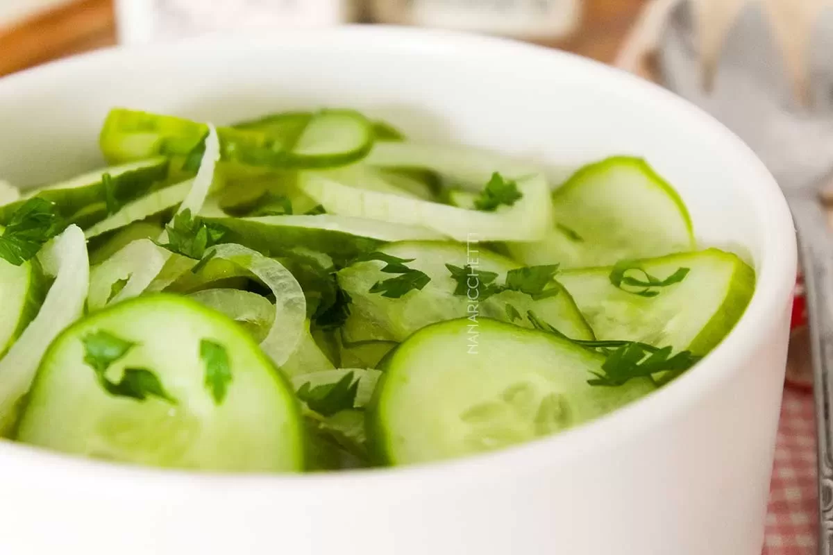 Como fazer Salada de Pepino Japonês