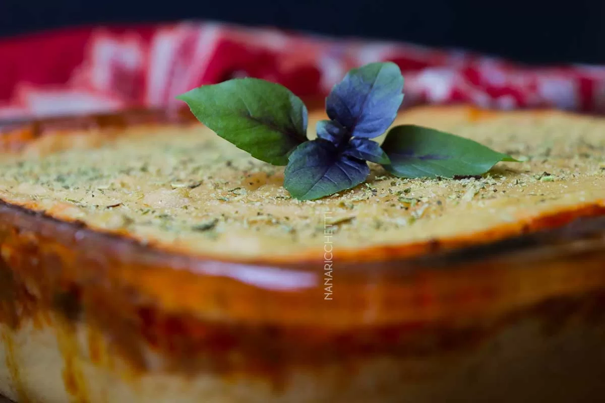 Receita de Nhoque de Forno Recheado - perfeito para o almoço de domingo com a família.