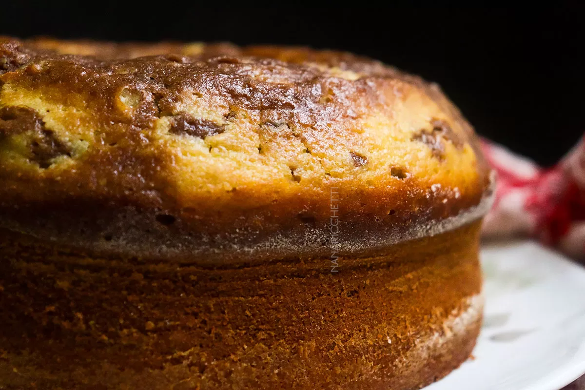 Receita de Bolo Mesclado - simples de fazer, perfeito para o lanche da tarde com uma xícara de chá ou café.