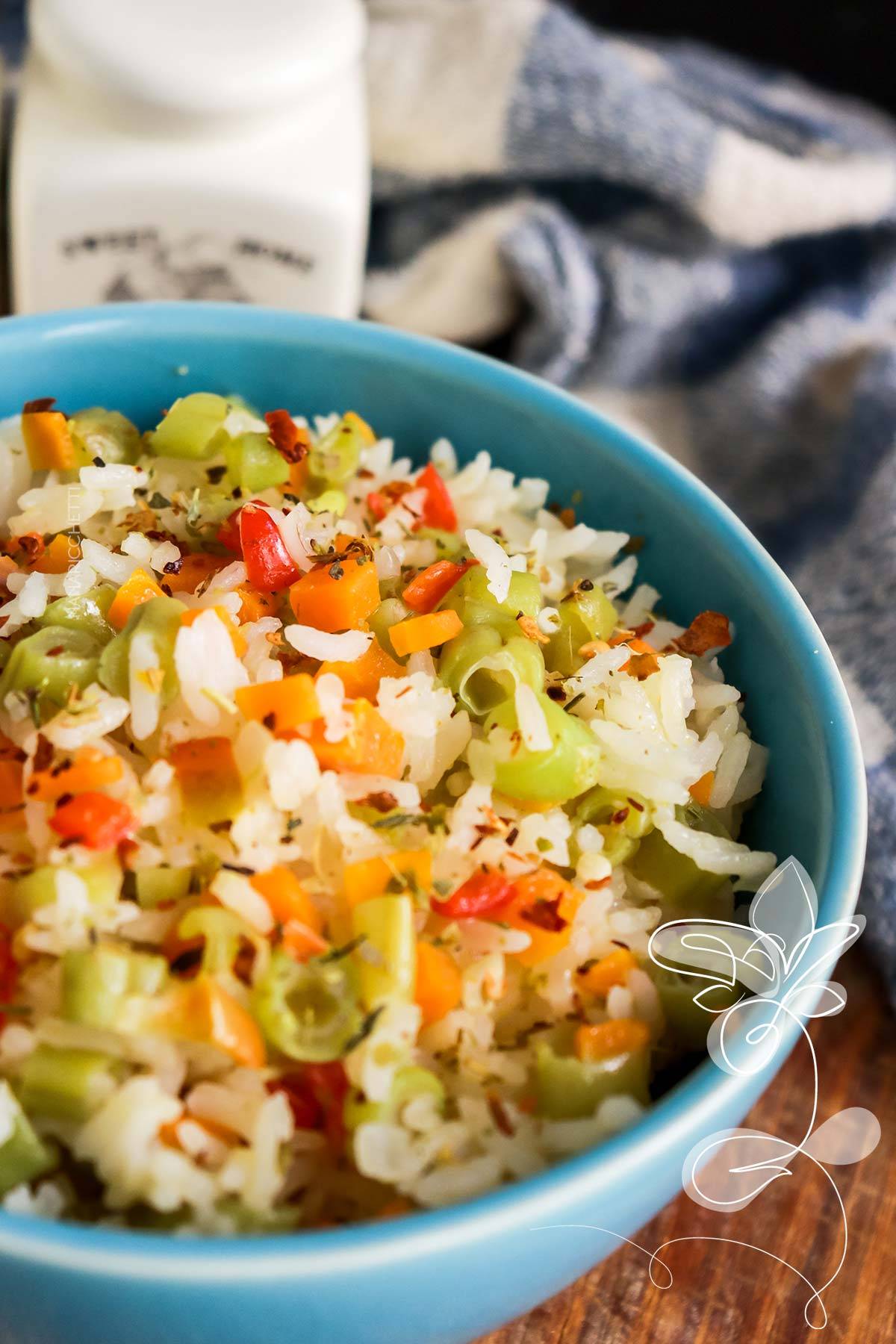 Receita de Arroz com Vagem e Cenoura - um arroz simples e nutritivo para o almoço da semana.