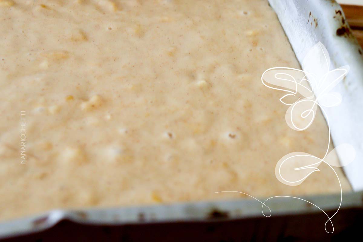 Receita de Bolo de Banana e Canela Simples - uma receita deliciosa para o lanche da tarde.