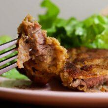 Receita de Bife de Carne Empanado - veja como é fácil fazer esse clássico.