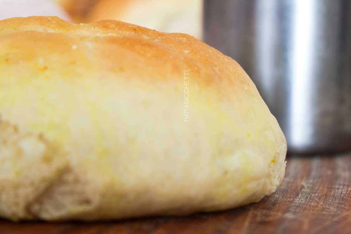 Receita de Pão de Banha de Porco - pão caseiro com uma massa fofinha para o final de semana.