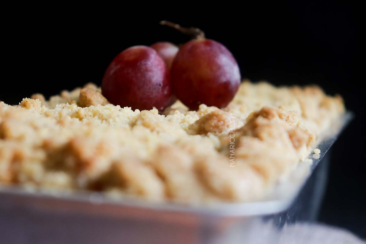 Receita de Cuca de Uva - deliciosa para lanchar em um final de semana chuvoso.