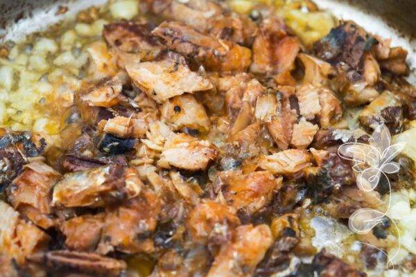 Receita de Macarrão com Sardinha de Lata - venha aprender a fazer uma macarronada deliciosa.