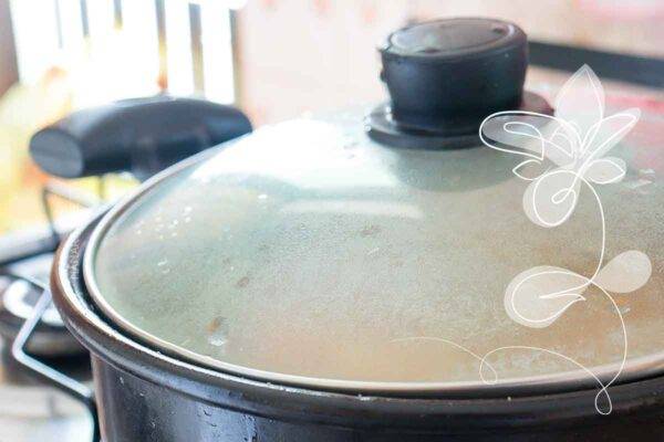 Receitinha de Picadinho de Carne - que tal preparar um prato gostoso e acolhedor, como o que sua mãe fazia, para a família?