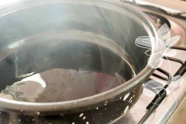 Coração de Frango Acebolado - receita simples e ideal para refeições rápidas ou petisco.