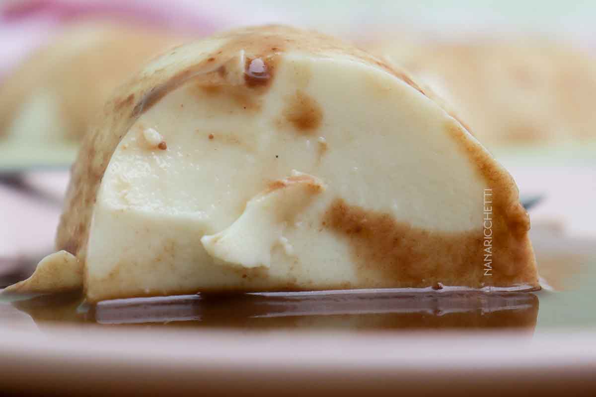 Receita de Pudim de Leite com Gelatina Incolor - faça uma sobremesa simples para os dias especiais.