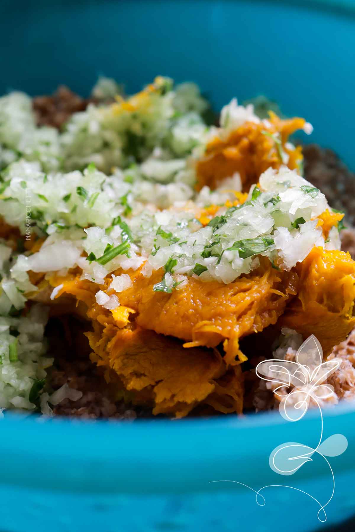 Receita de Quibe de Abóbora - aprenda a fazer esse prato vegetariano na AirFryer.