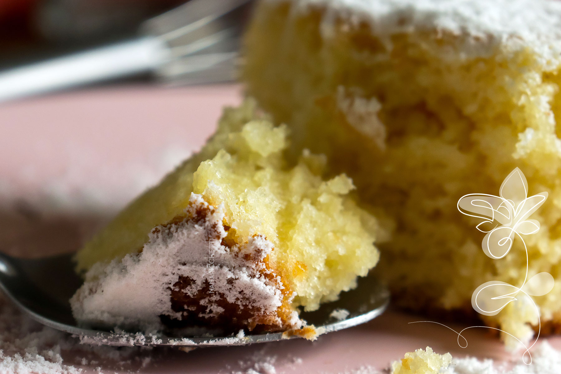 Bolo de Leite 1 Receita de Bolo de Leite - uma delícia simples para o lanche da tarde.